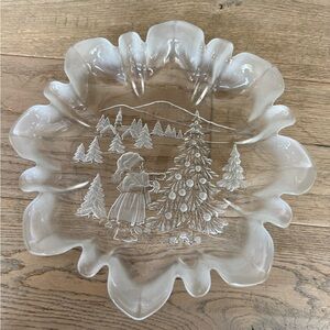 Vintage Discontinued Mikasa Elegant Christmas Story Serving Platter 13 1/2”